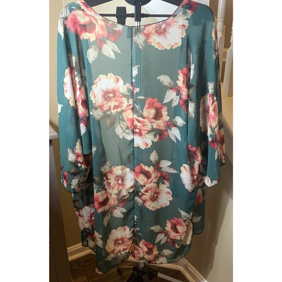 Lovely J Green Floral Kimono, Coverup Women's One size - Picture 4 of 5